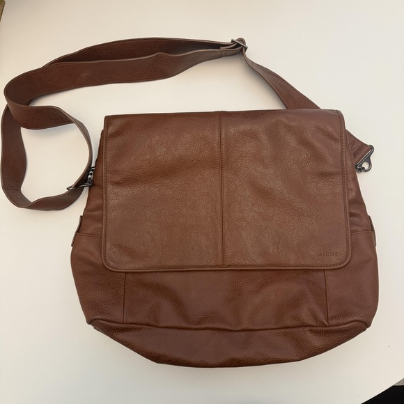 Miche Messenger Bag Womens Large Faux Leather Crossbody Purse Satchel Pockets - Picture 1 of 5